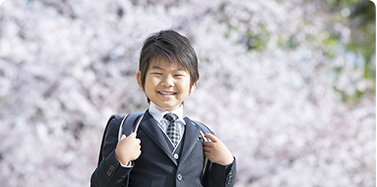 建学の精神がある